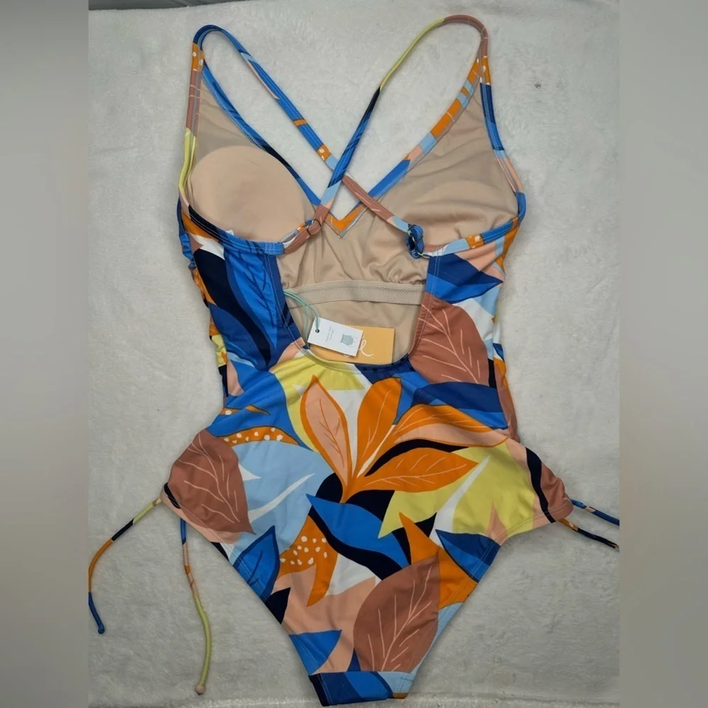 Kona Sol Multicolor Leave Abstract Hawaii Vacation Swimsuit Women’s M (8-10)